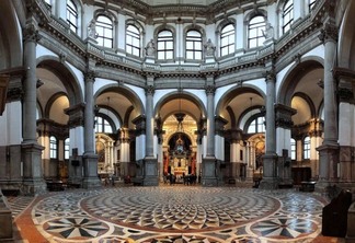 Basílica de Santa Maria della Salute em Veneza
