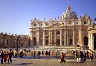 Ingressos para visita guiada pelo Vaticano em Roma