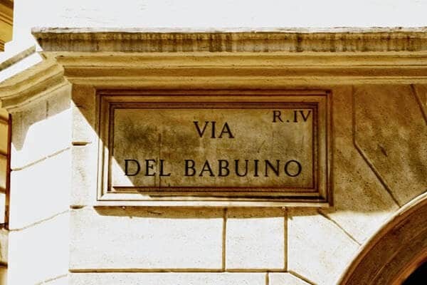  Compras na Via del Babuino em Roma