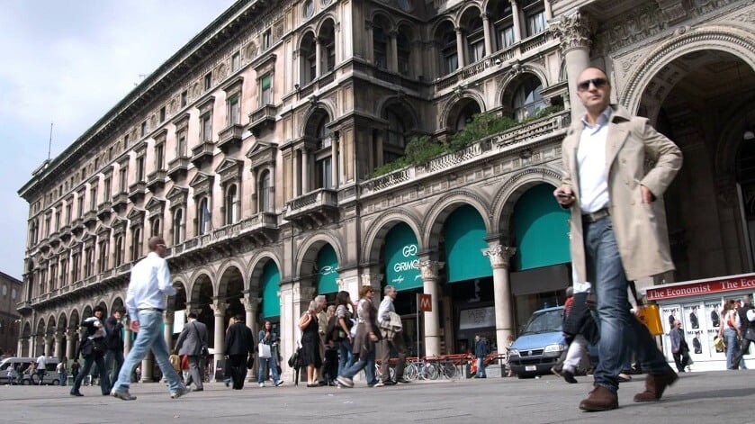 Passe na cidade de Milão