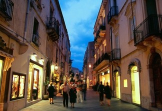 Corso Umberto; Taormina, Sicily, Italy