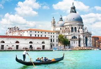 Ingressos para passeio de gôndola com serenata em Veneza