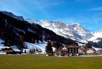 Ingressos para visita aos Alpes Suiços nas redondezas de Milão