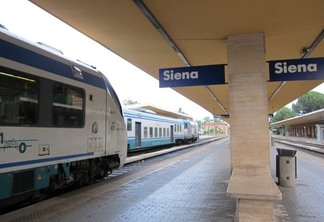 Viagem de trem de Siena a Florença