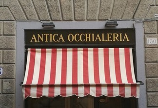 Onde comprar óculos escuros em Florença