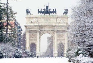 Neve em Milão