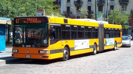 Como andar de transporte público na Itália