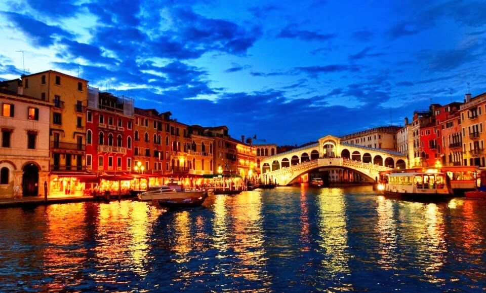  Visite a belíssima Ponte di Rialto em Veneza