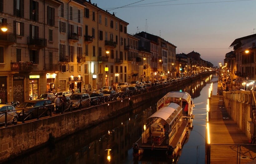  Passeio romântico por Navigli em Milão 