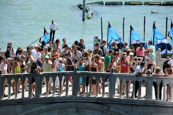 Turistas em Veneza