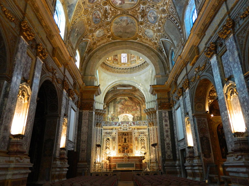 Igreja do Jesus Novo em Nápoles