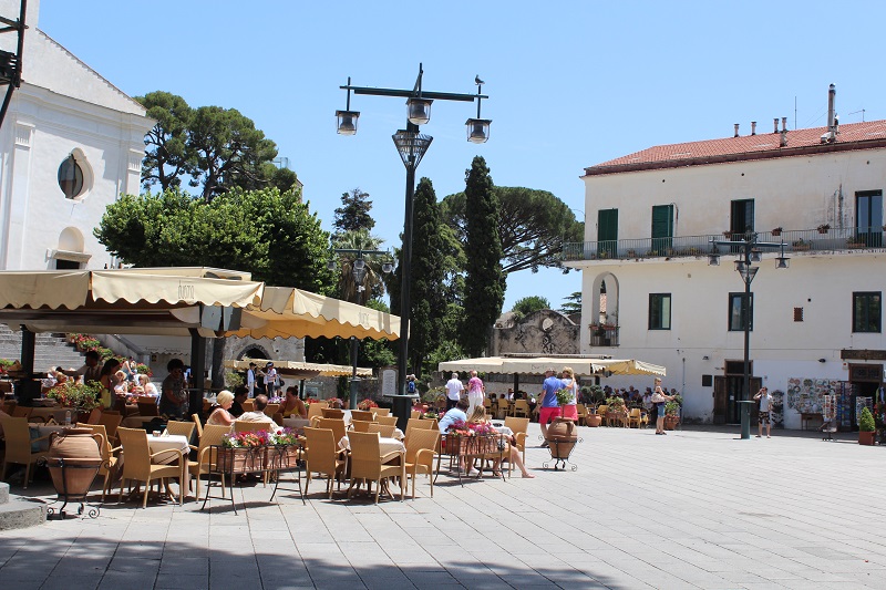 Centro da cidade de Amalfi na Itália