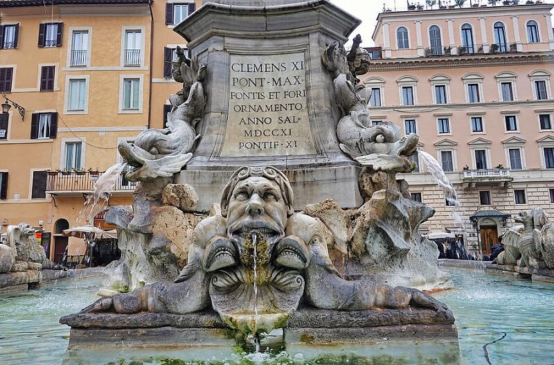 Fontana del Pantheon na Piazza della Rotonda em Roma