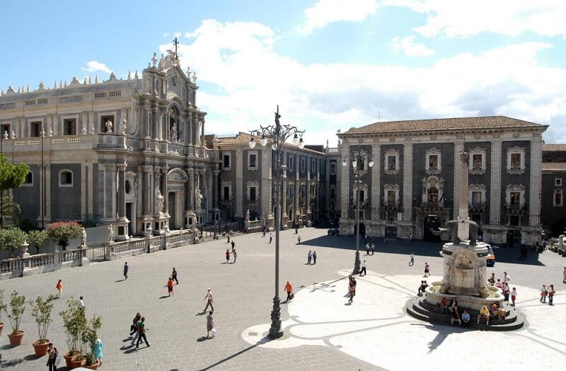 Piazza del Duomo em Catania