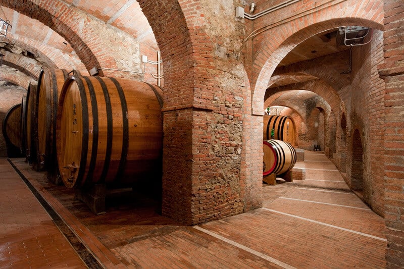 Interior da vinícola Cantina Fattoria della Talosa 