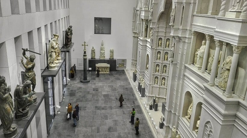 Interior do Museu dell'Opera del Duomo em Siena