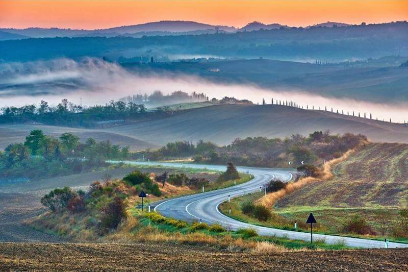 Estrada na Itália