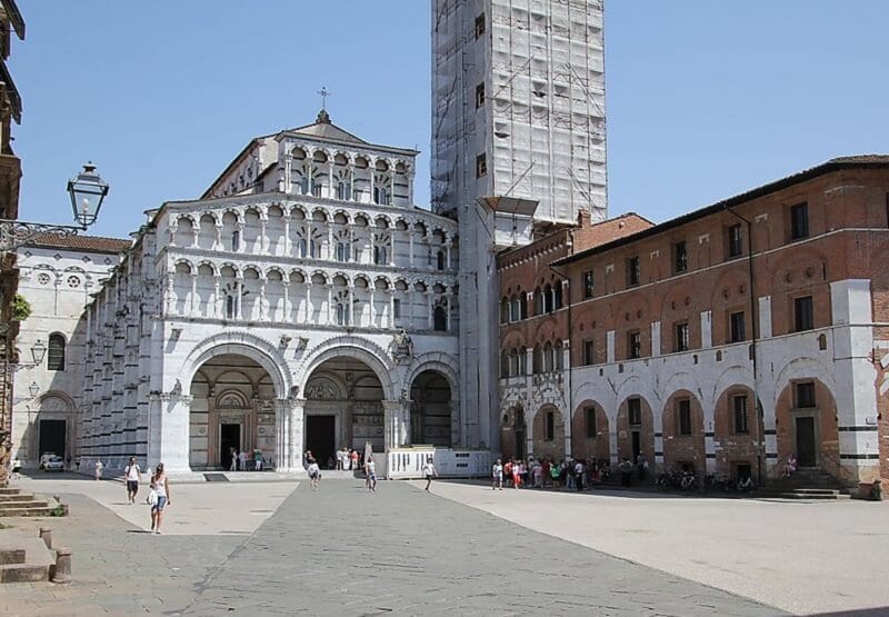 Fachada da Catedral de Lucca