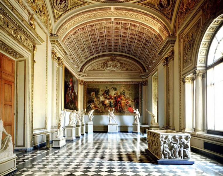 Interior da Galleria degli Uffizi em Florença