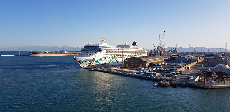 Porto de Livorno na Italia