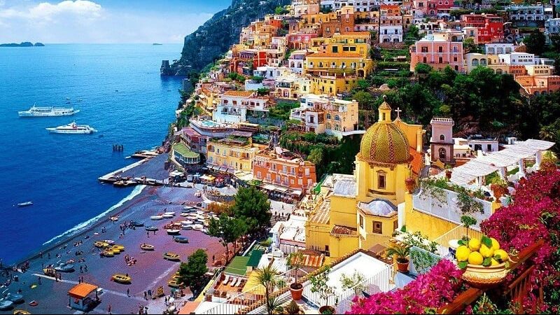 Vista da cidade de Amalfi na Itália
