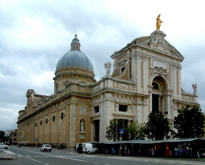 Basílica de Santa Maria dos Anjos em Assis